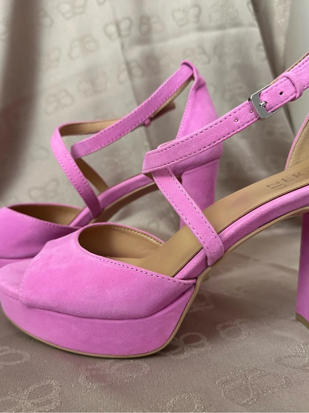 Naturalizer Pink Suede Platform Heel Sandals